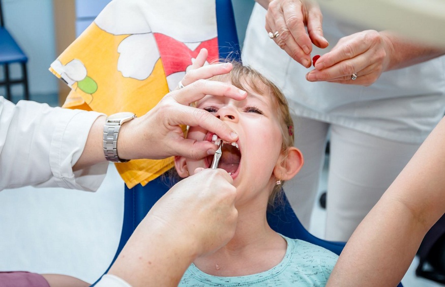 Treats Dental Trauma